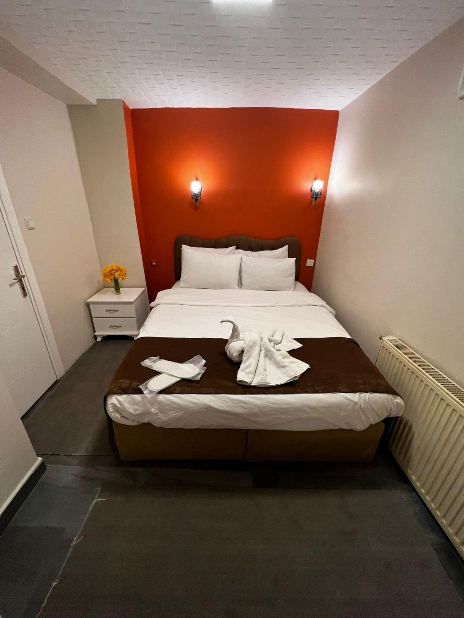 Taksim Bricktown Suite Istanbul Exterior photo