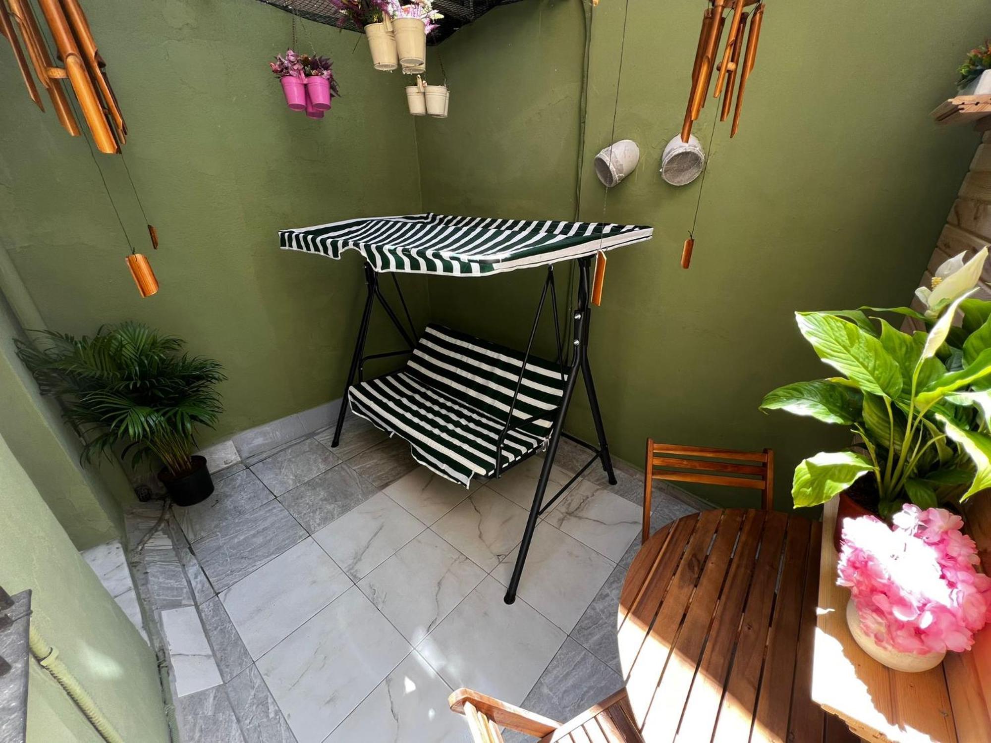 Taksim Bricktown Suite Istanbul Exterior photo